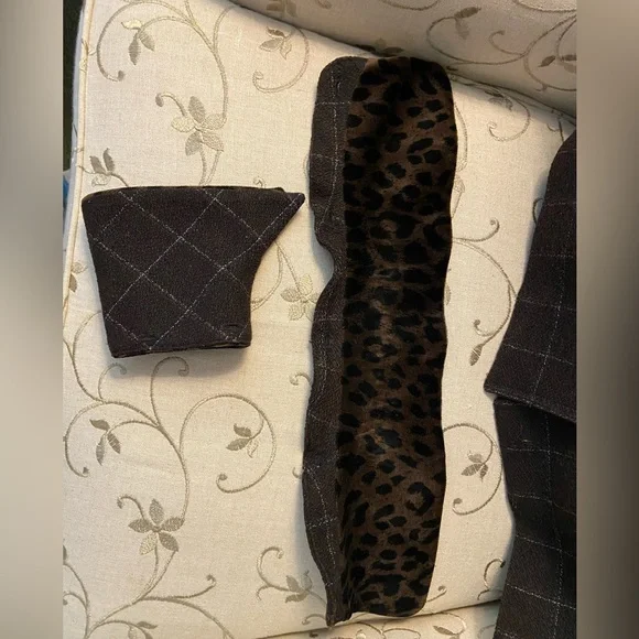 Christian Dior jacket size 10; with detachable collar and cuffs. Exquisite - Picture 8 of 15